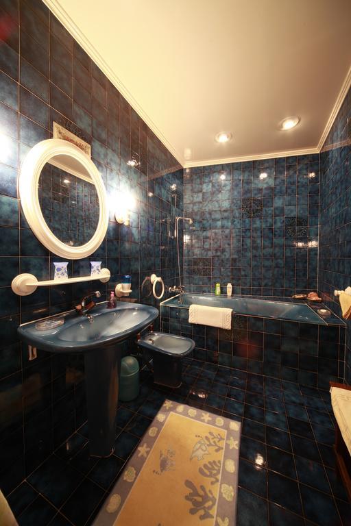 Bed and Breakfast Au Relais Fleuri Gilette Экстерьер фото