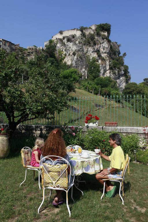 Bed and Breakfast Au Relais Fleuri Gilette Экстерьер фото